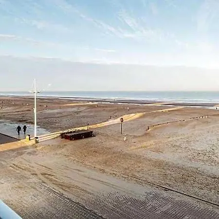 Apartment In Ostend With Stunning Sea View
